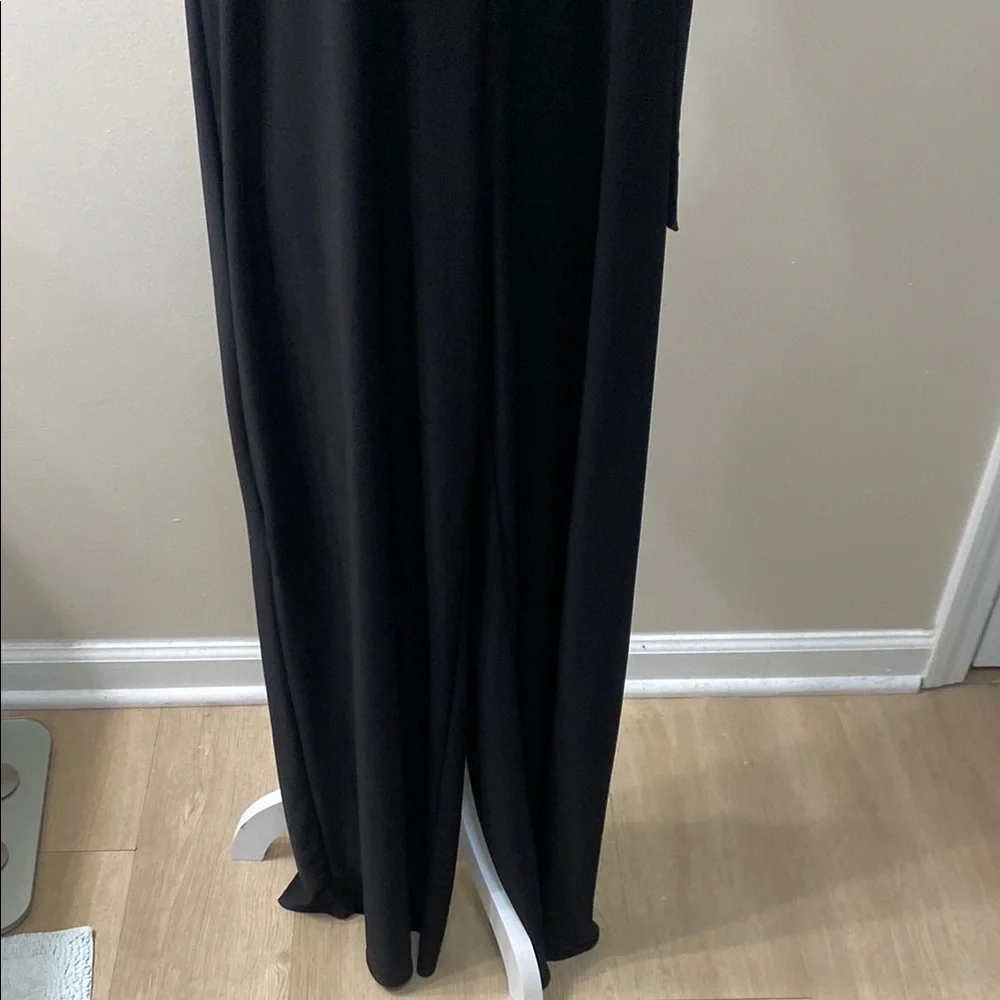 SET:Soft and silky WHBM Black Jumpsuit with Wide Legs - Picture 4 of 5